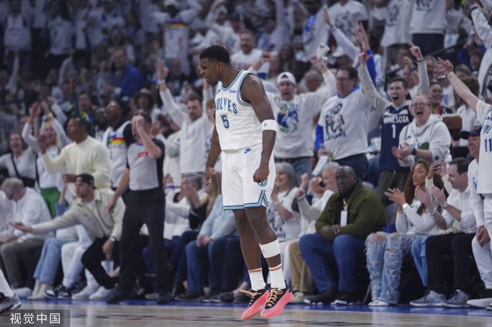 队成色的试 队成色的试