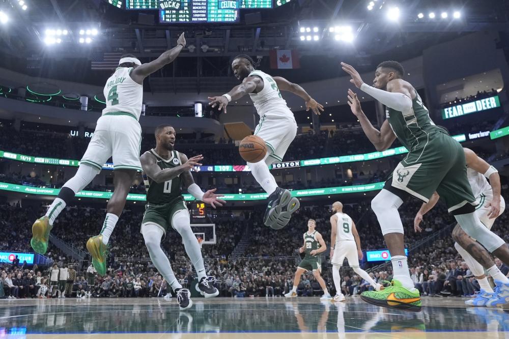 足球和慢跑 足球和慢跑