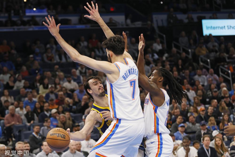 参与篮板争 参与篮板争