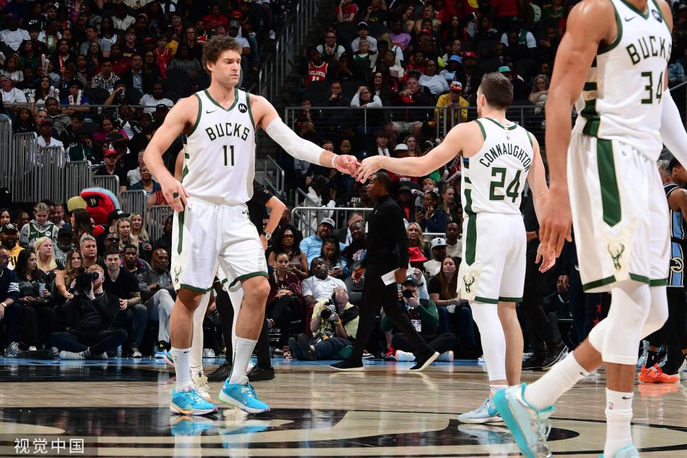 坚持不懈的 坚持不懈的