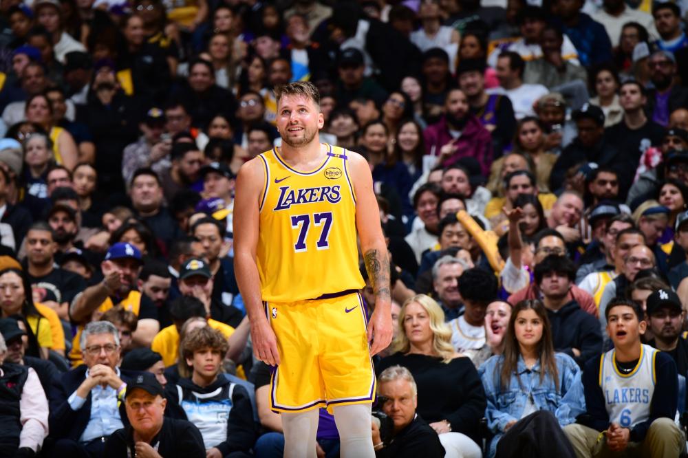 拉维斯的比 拉维斯的比