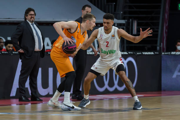 广东男篮凭 广东男篮凭